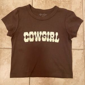 BRANDY MELVILLE cowgirl tee !!